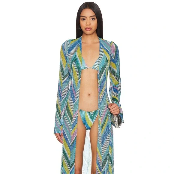 DEVON WINDSOR ❤️‍🔥 WHIT BIKINI BOTTOM IN MARINE NWT SIZE LARGE